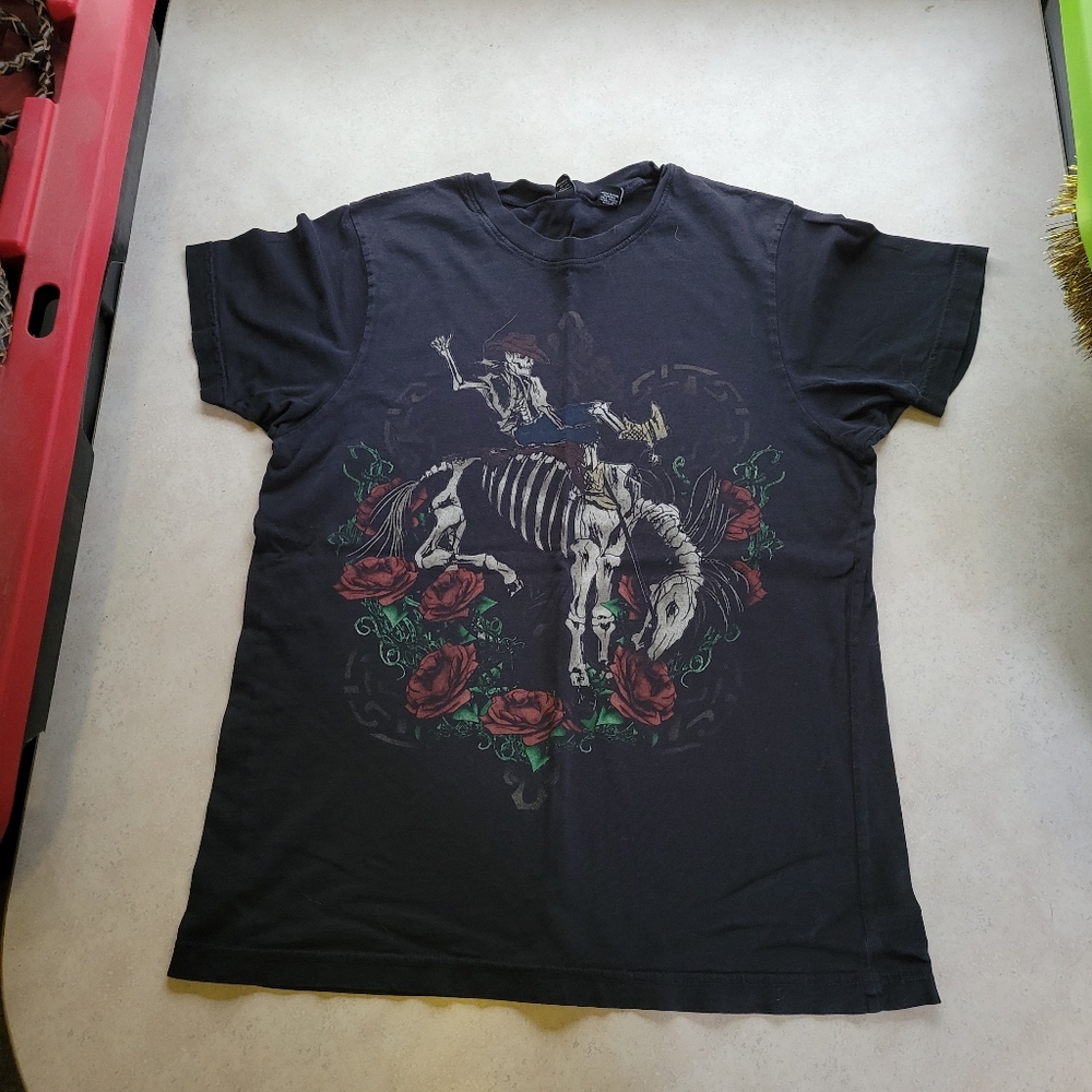 5/$15 Gary Allan Bucking Bronc Band Tee
